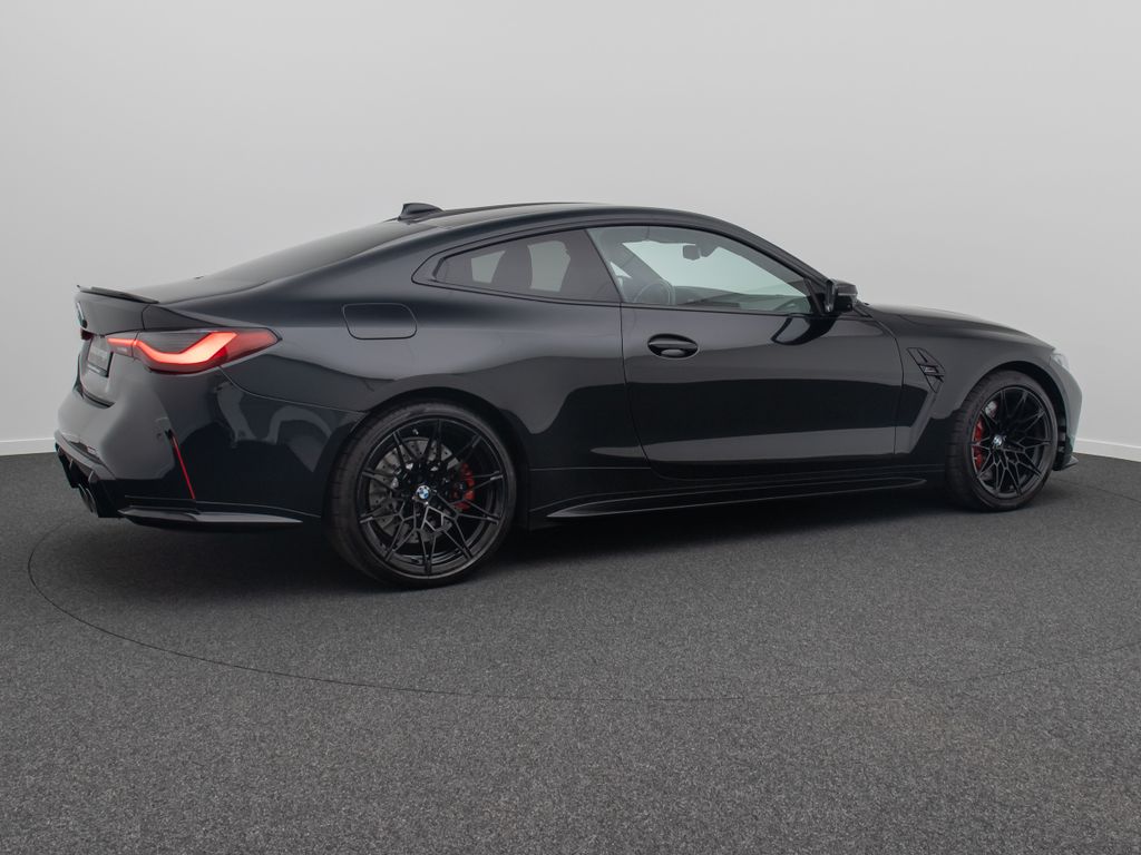 BMW M4 2022