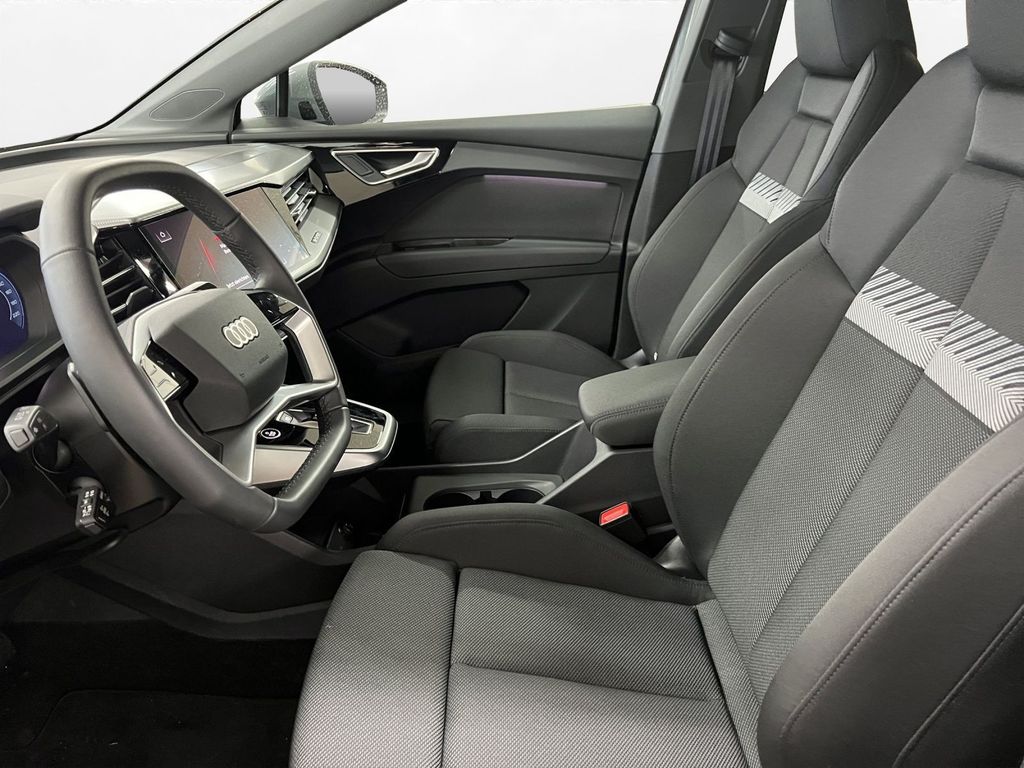 Audi Q4 e-tron 2025