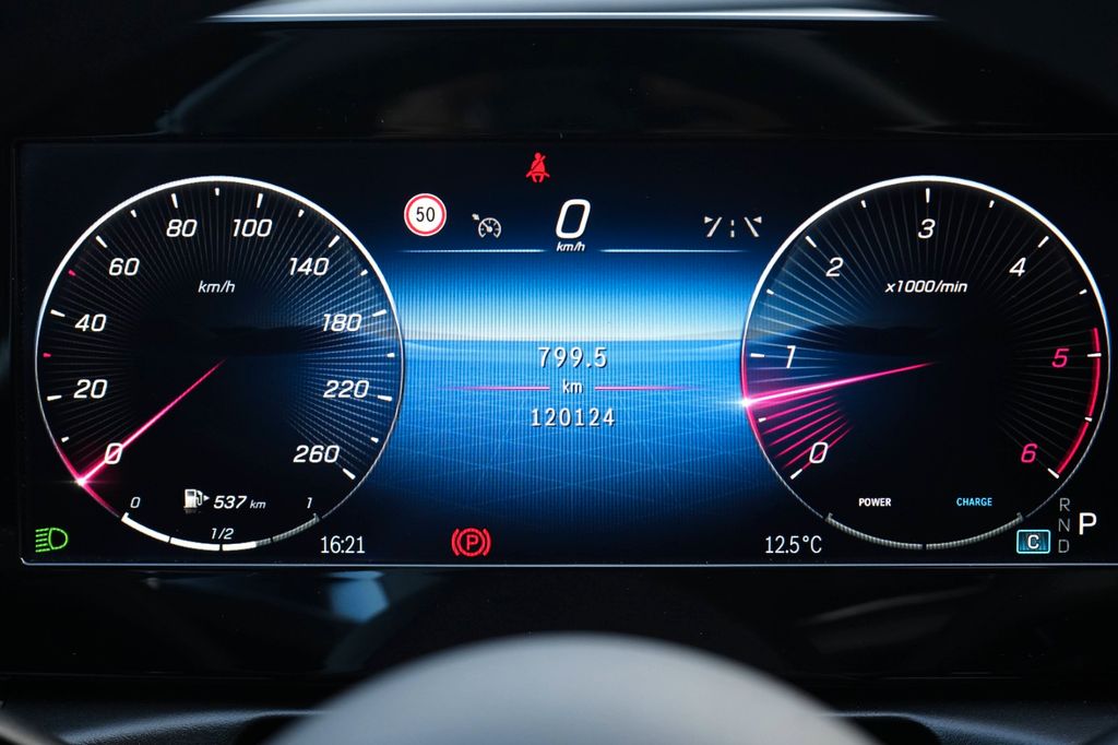 Mercedes-Benz C 300 2023