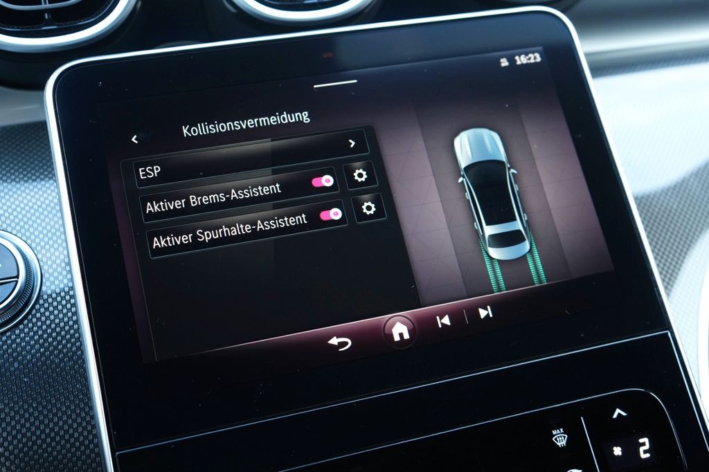 Mercedes-Benz C 300 2023