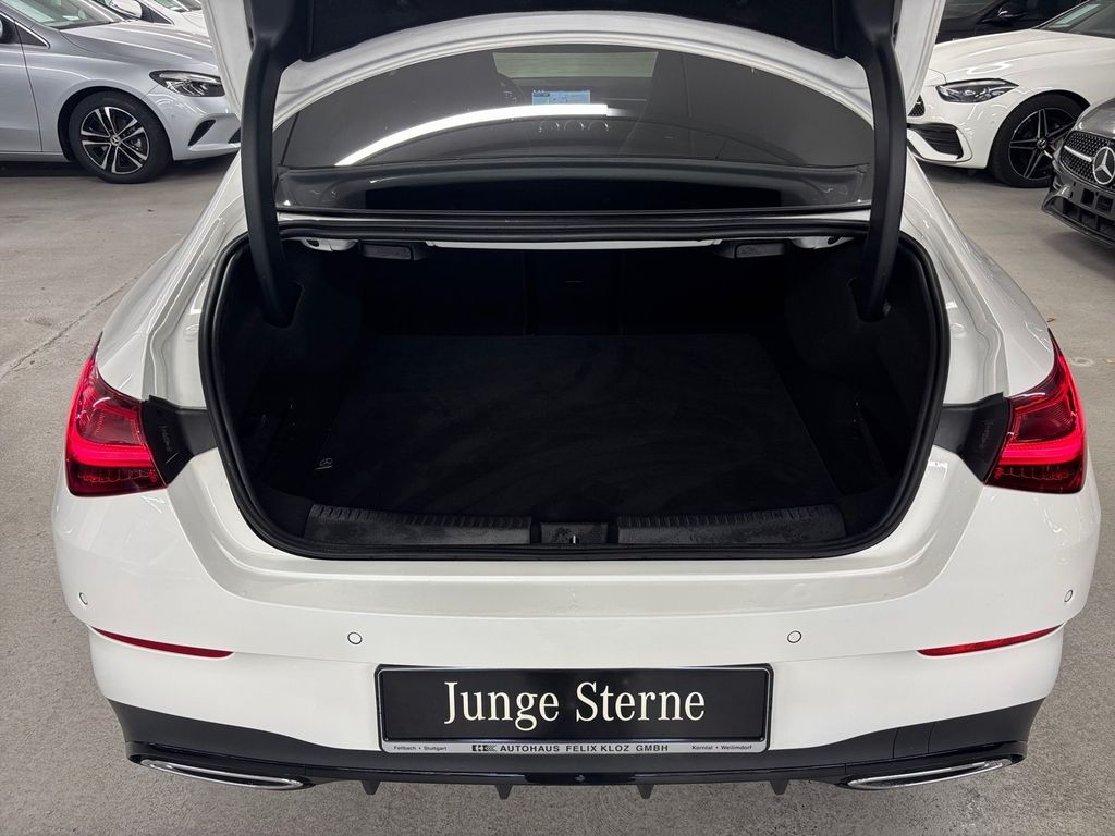 Mercedes-Benz CLA 200 2025