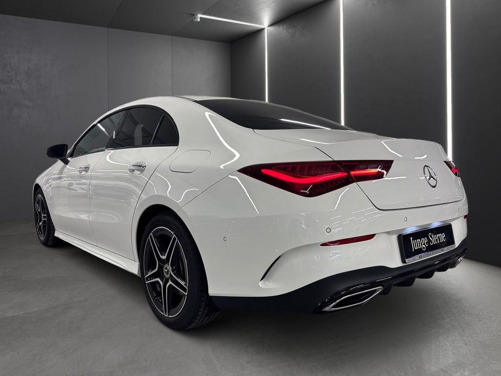 Mercedes-Benz CLA 200 2025