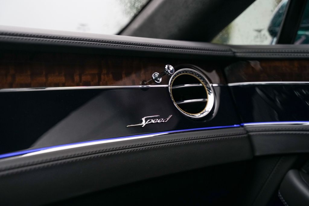 Bentley Continental GT 2023