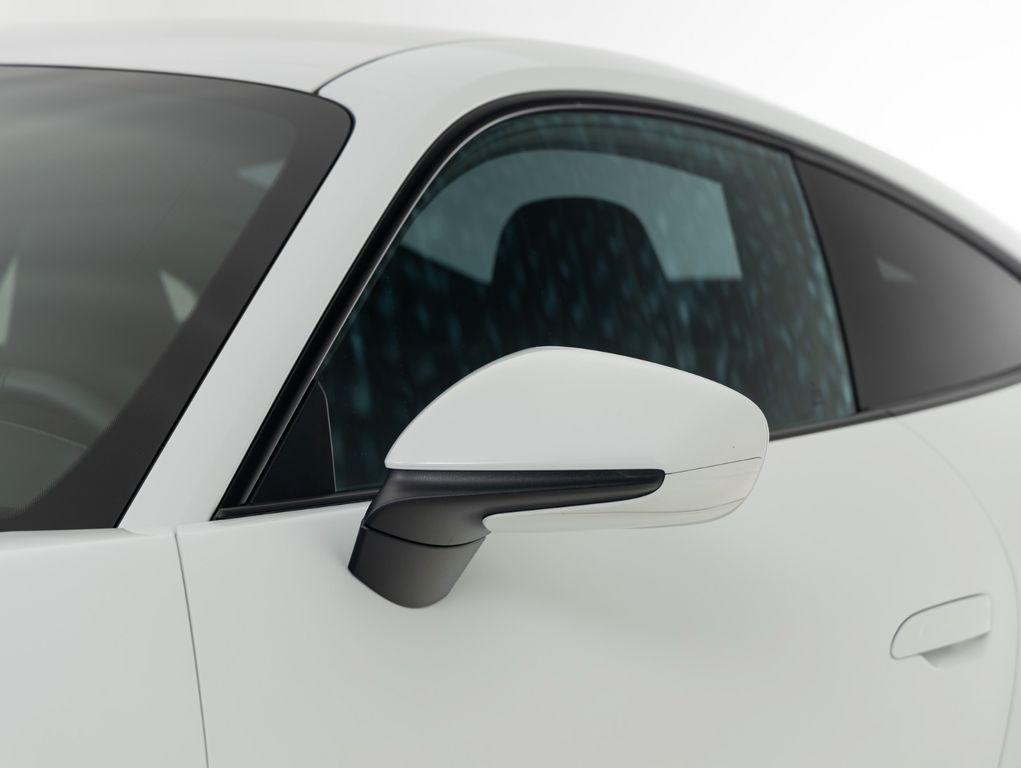 Porsche 992 2025