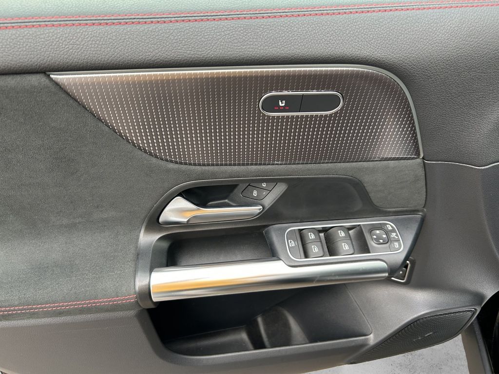 Mercedes-Benz EQA 2022