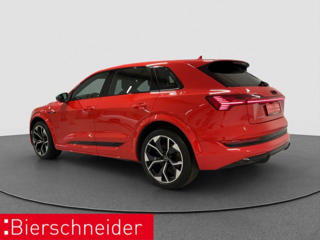 Audi e-tron 2022