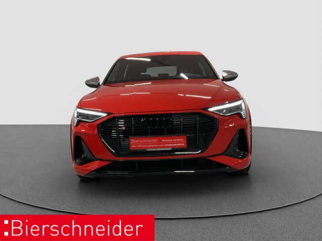 Audi e-tron 2022