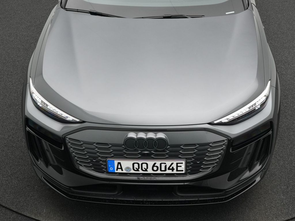 Audi Q6 e-tron 2026