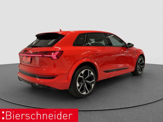 Audi e-tron 2022