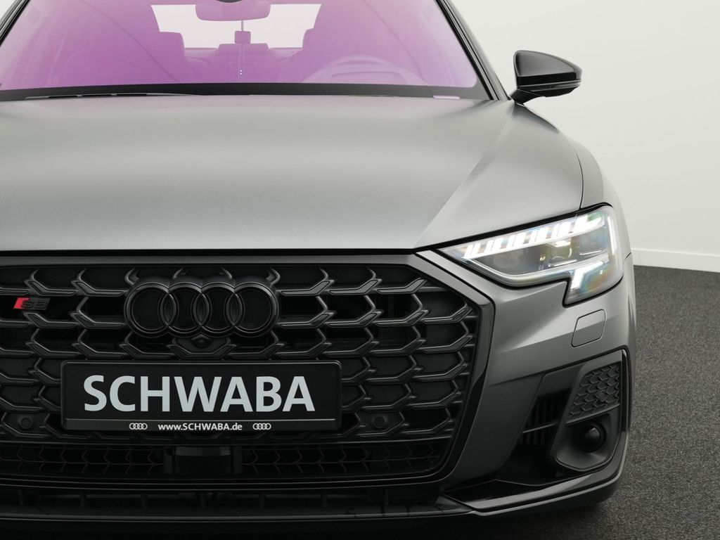 Audi S8 2024
