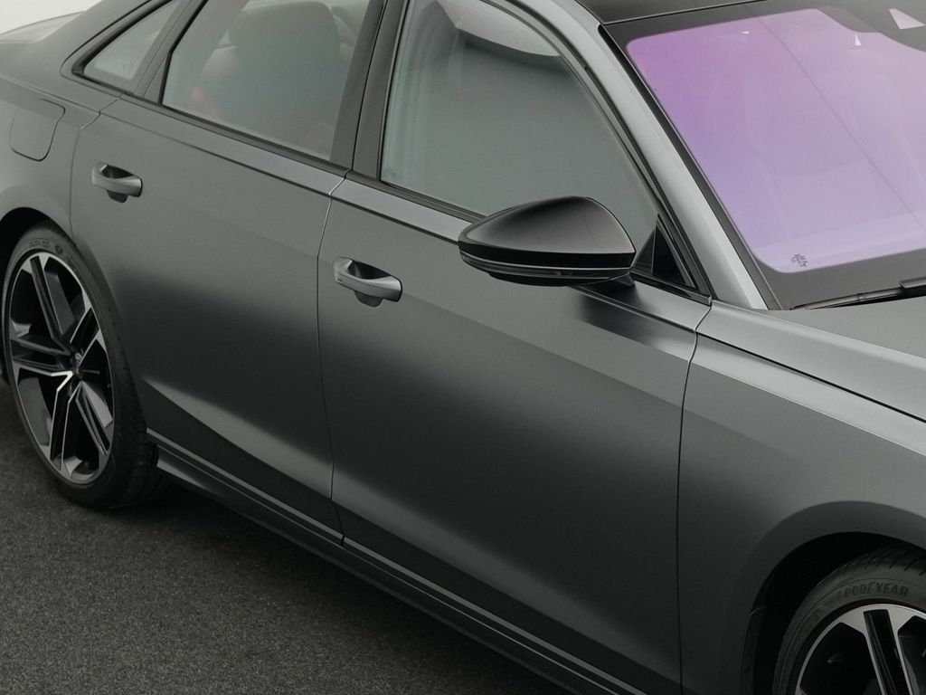 Audi S8 2024