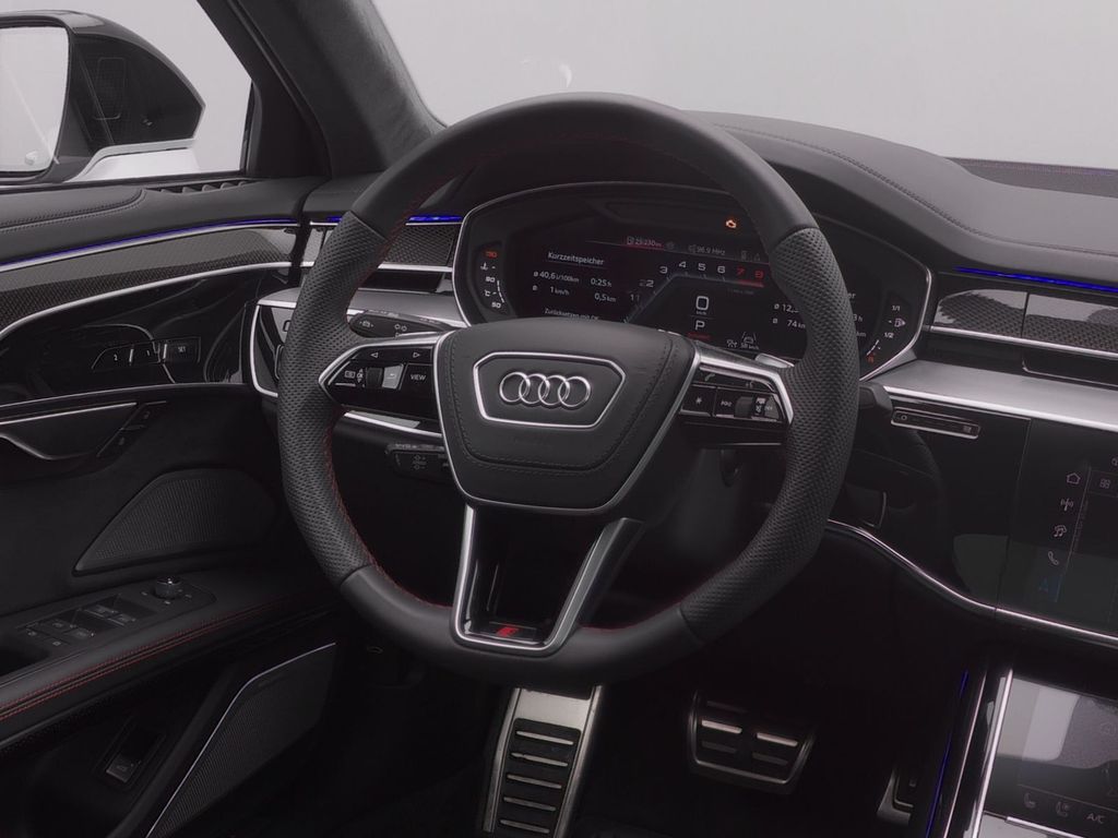 Audi S8 2024