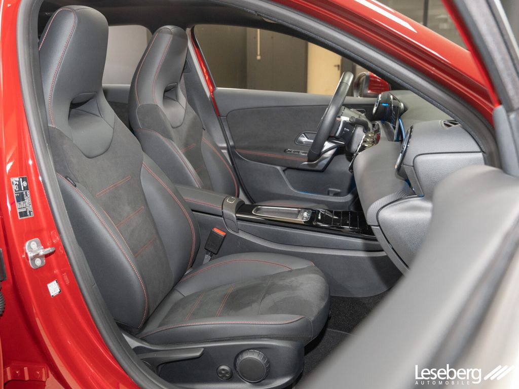 Mercedes-Benz A 250 2025