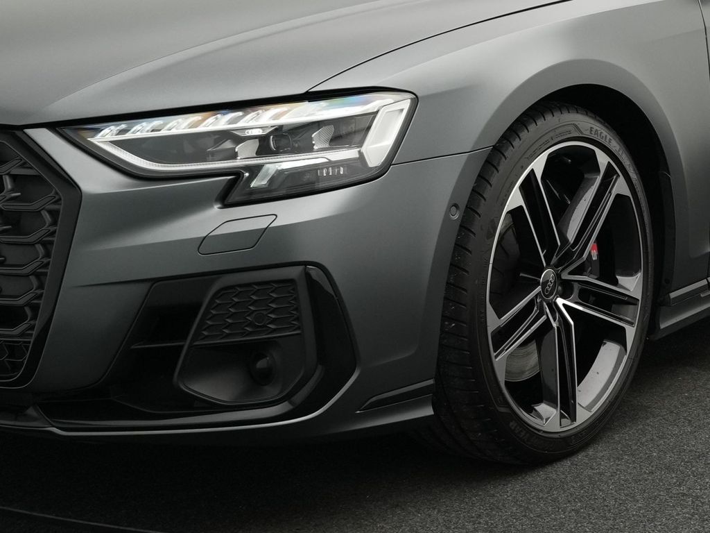Audi S8 2024