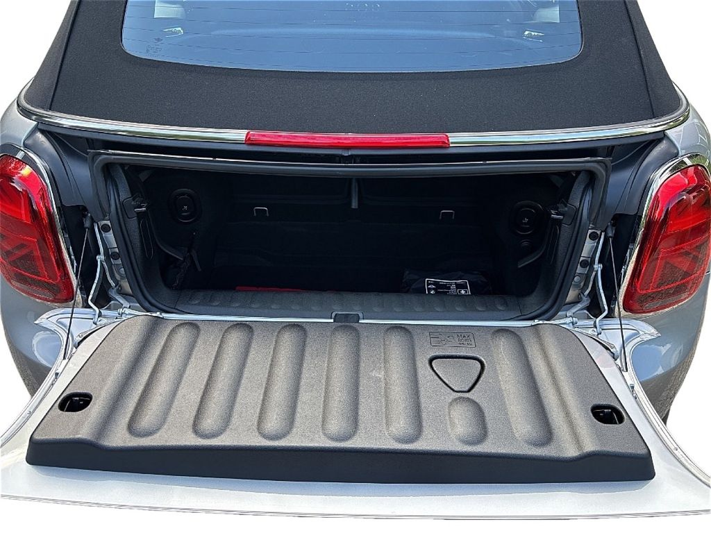 MINI John Cooper Works Cabrio 2023