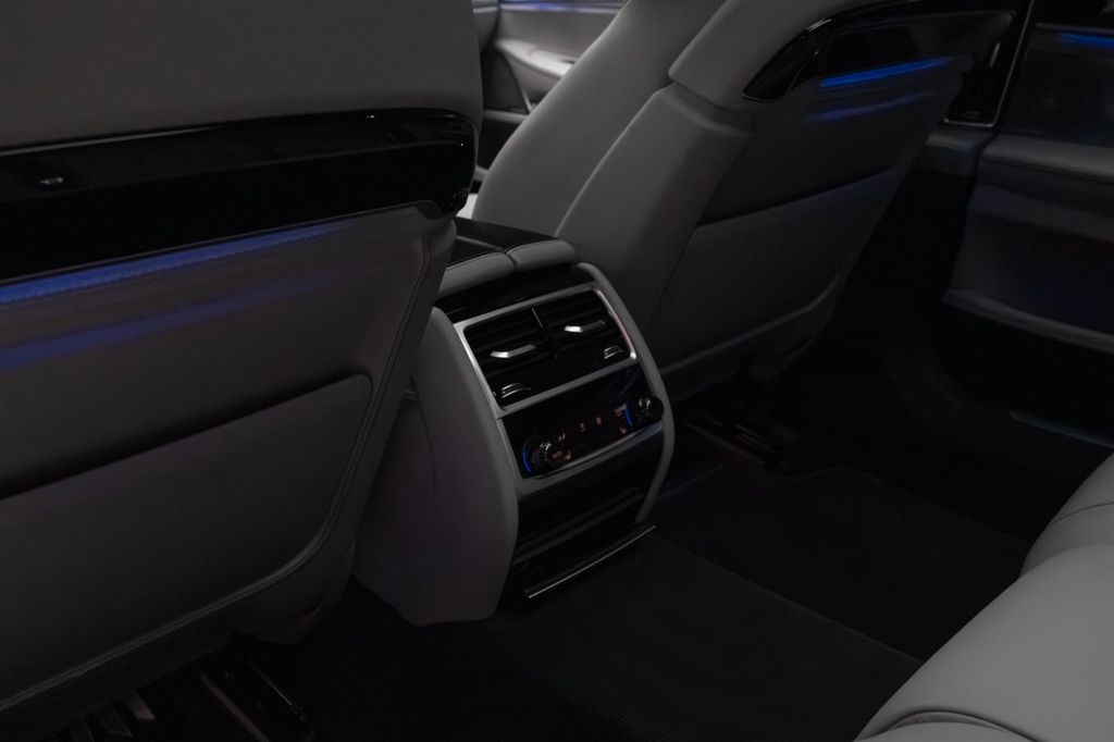 ALPINA B7 2019