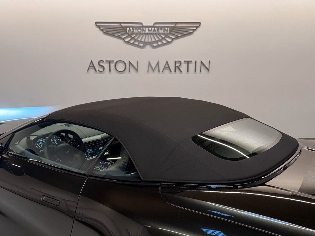 Aston Martin Vanquish