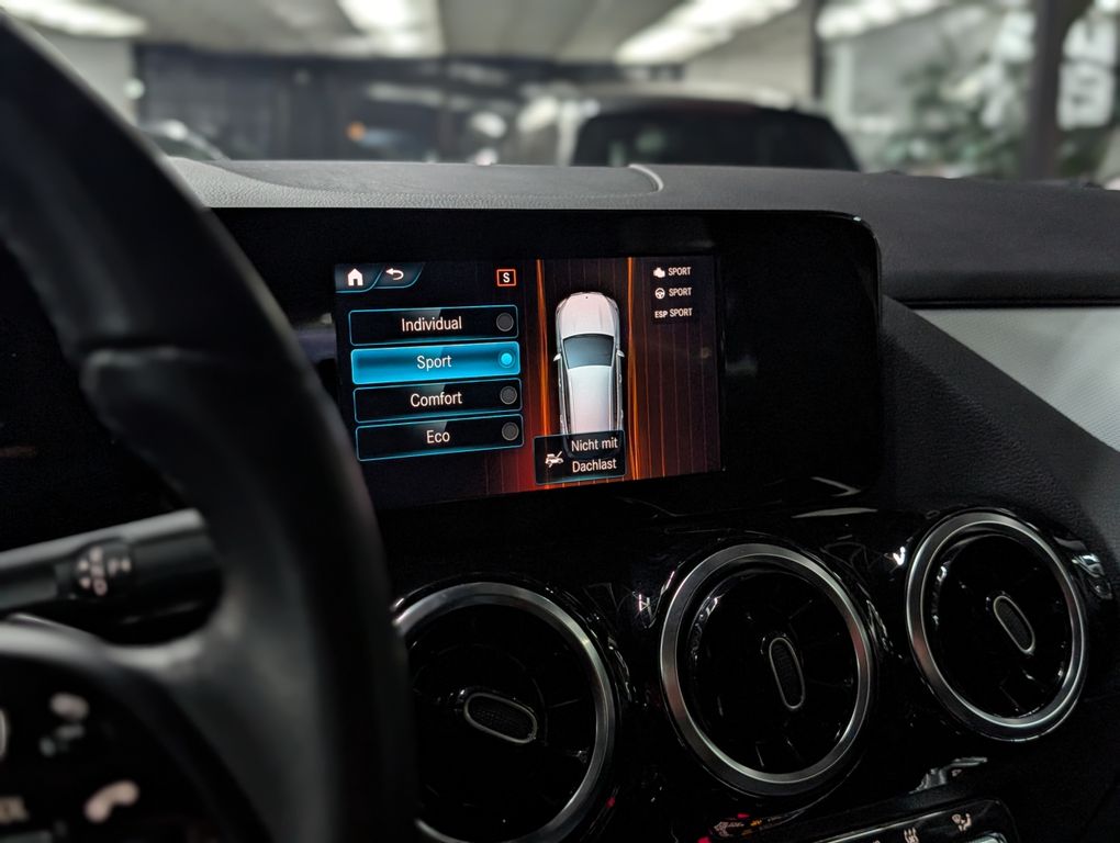 Mercedes-Benz GLA 220 2022