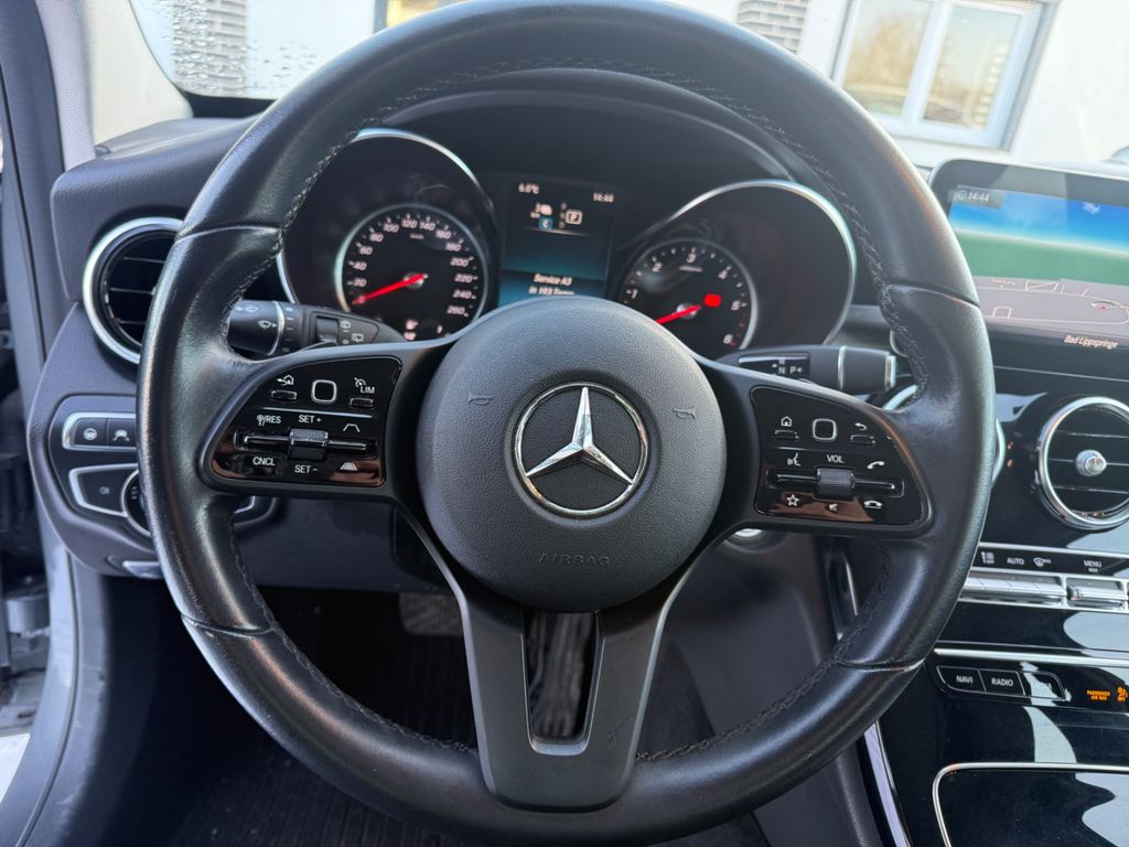 Mercedes-Benz C 300 2020