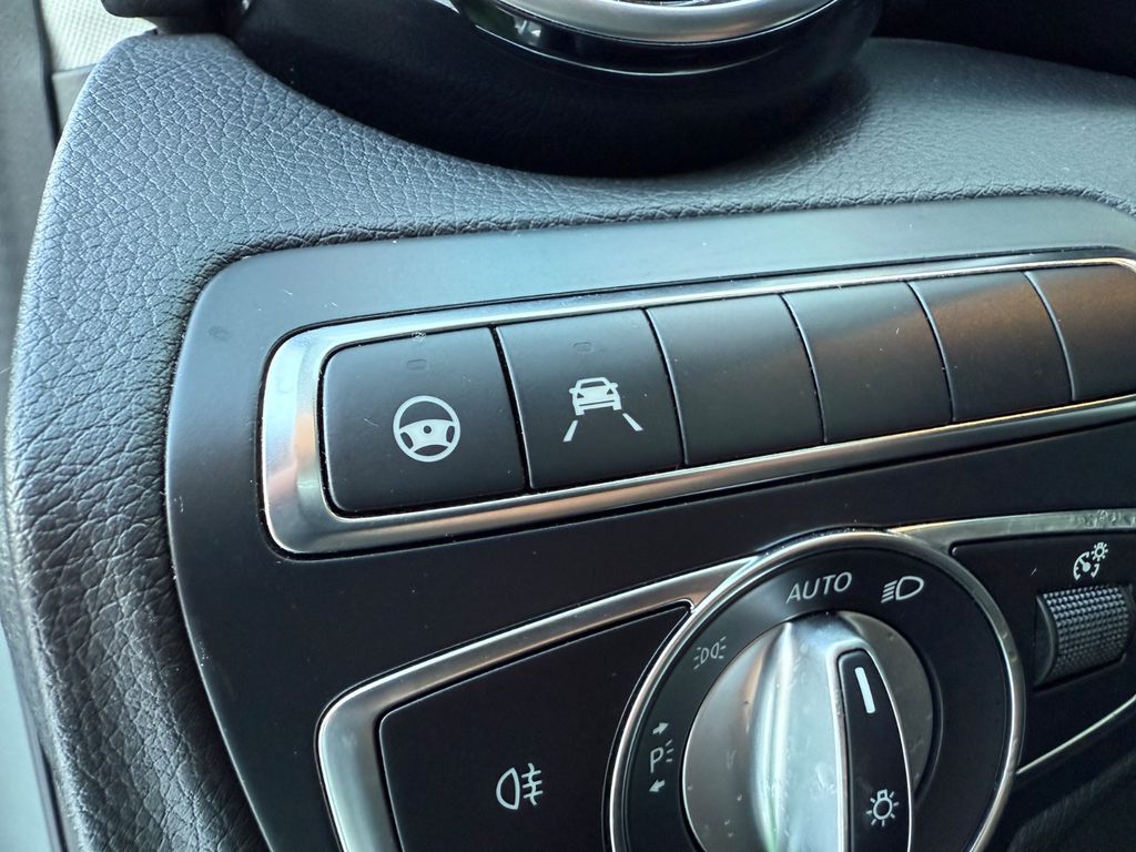 Mercedes-Benz C 300 2020