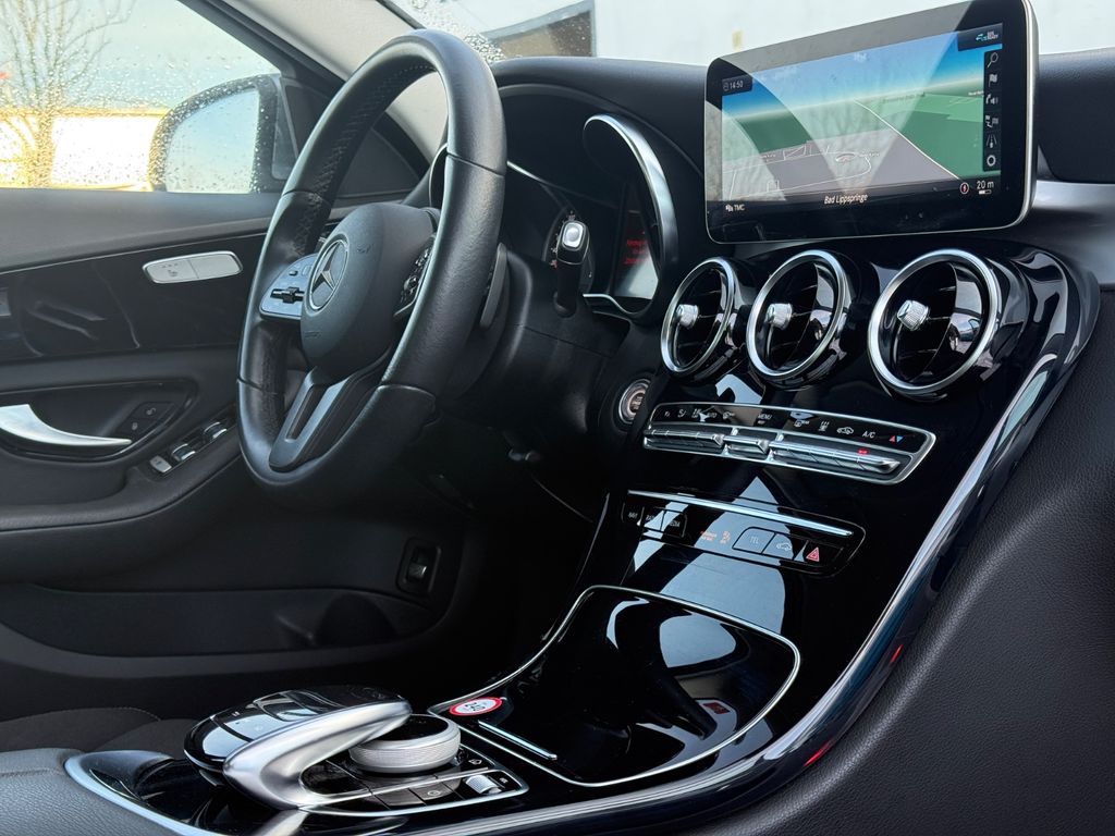 Mercedes-Benz C 300 2020
