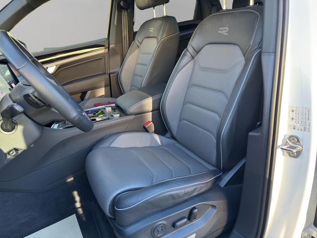 Volkswagen Touareg 2025