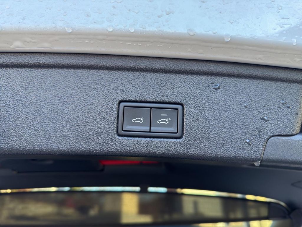 Volkswagen Touareg 2025