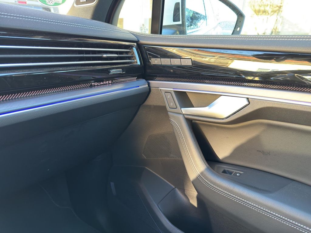 Volkswagen Touareg 2025