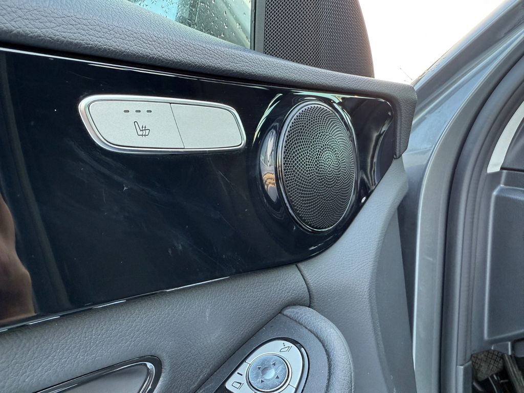 Mercedes-Benz C 300 2020