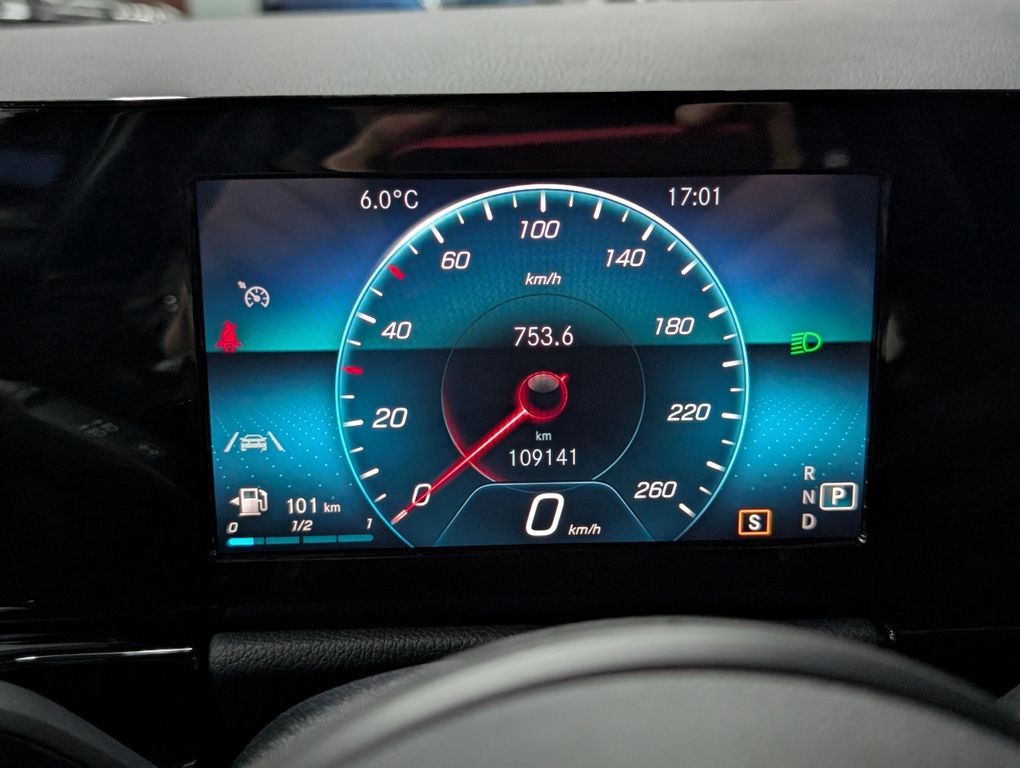 Mercedes-Benz GLA 220 2022