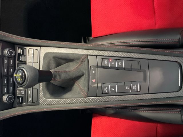 Porsche Boxster 2025