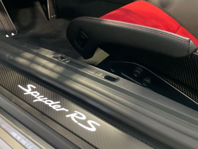 Porsche Boxster 2025