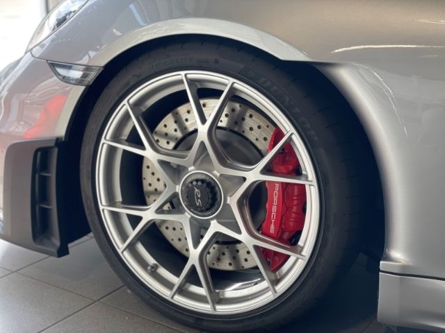 Porsche Boxster 2025