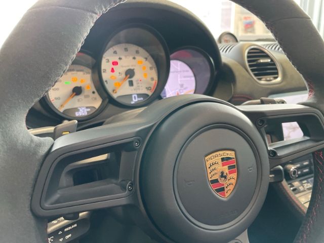 Porsche Boxster 2025