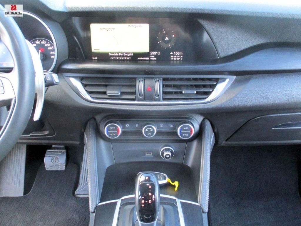 Alfa Romeo Stelvio 2018