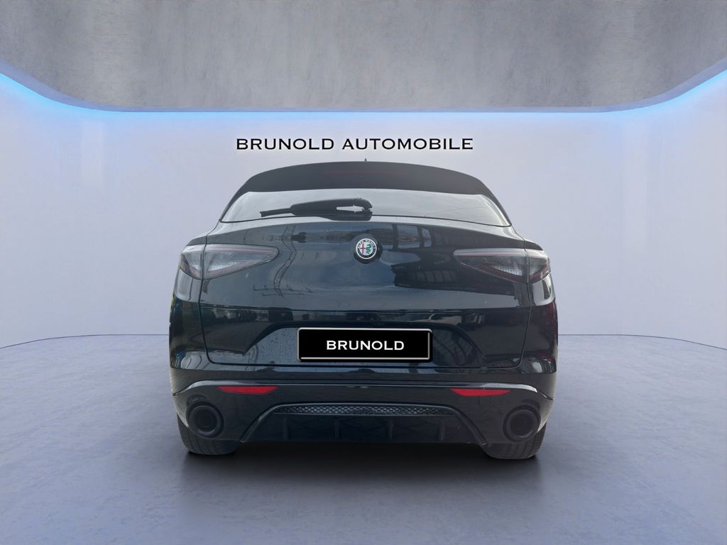 Alfa Romeo Stelvio 2023