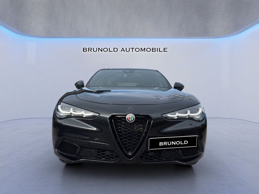 Alfa Romeo Stelvio 2023