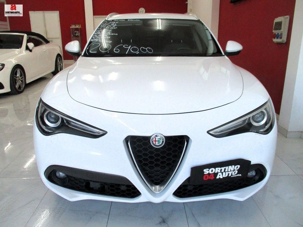 Alfa Romeo Stelvio 2018