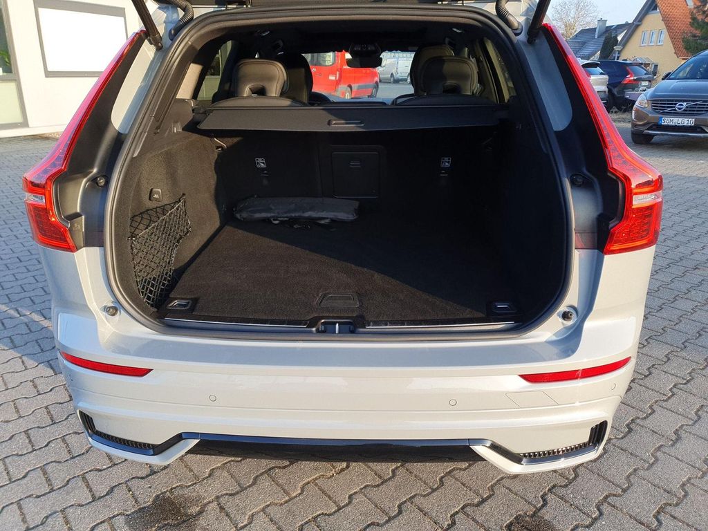 Volvo XC60 2025