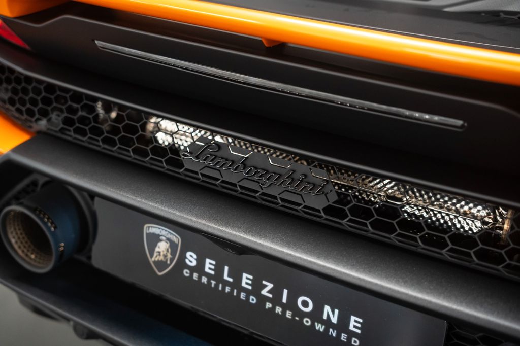 Lamborghini Huracán 2024