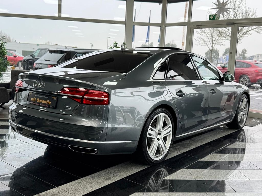 Audi A8 2016