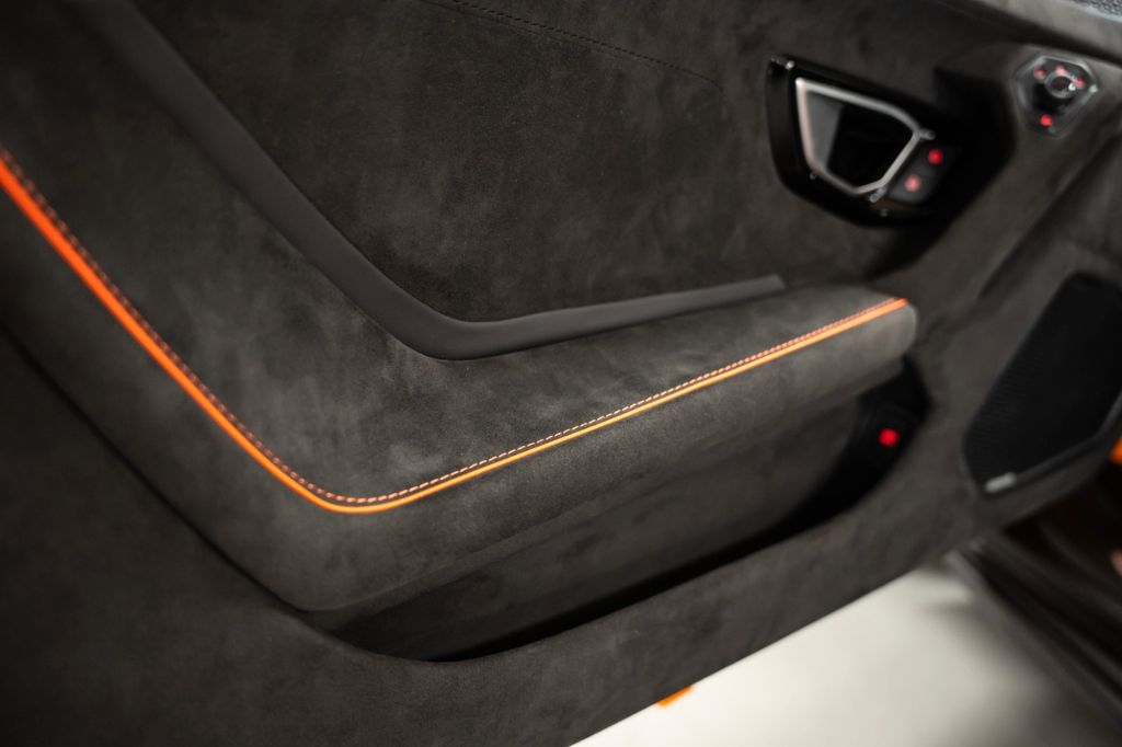 Lamborghini Huracán 2024