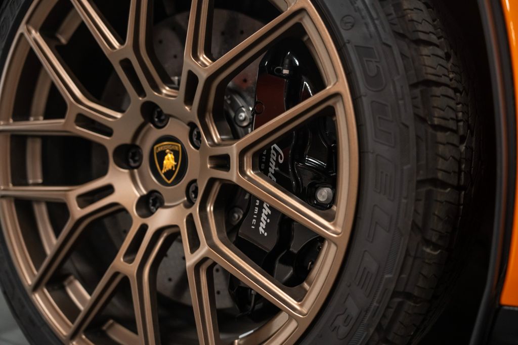 Lamborghini Huracán 2024