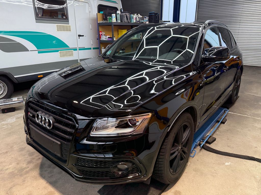 Audi SQ5 2016