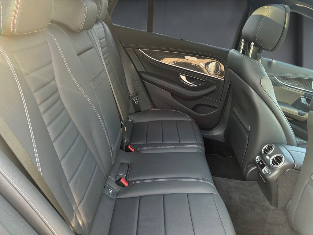 Mercedes-Benz E 300 2024