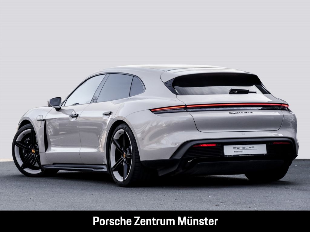 Porsche Taycan 2023