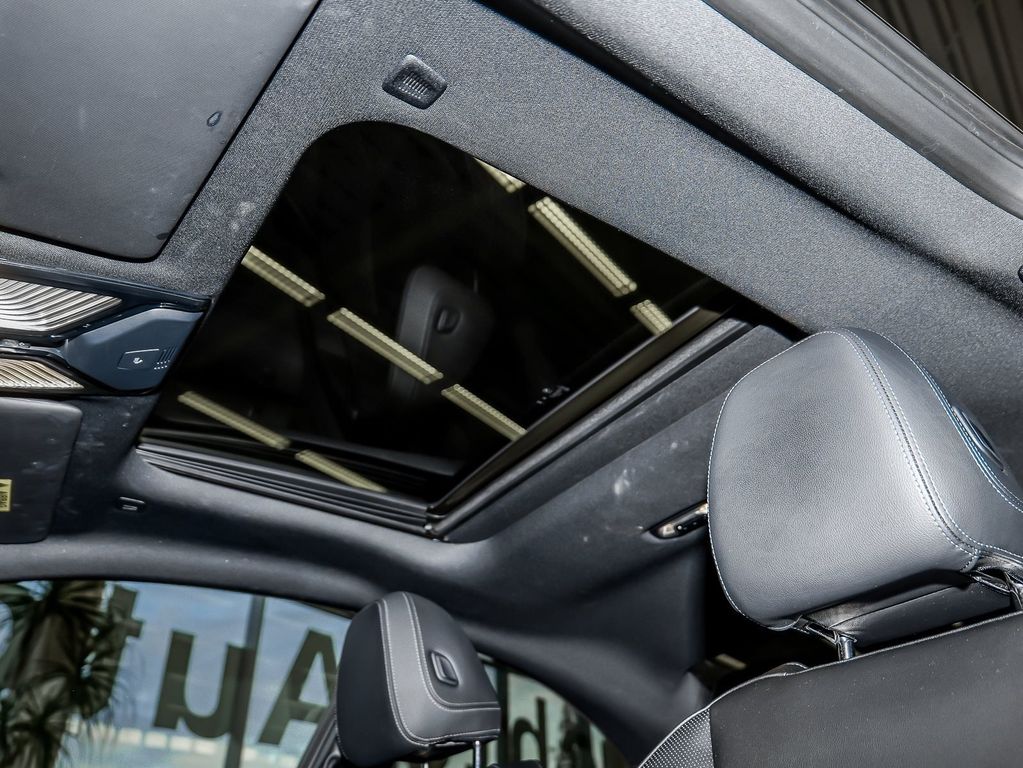 BMW 220 2024