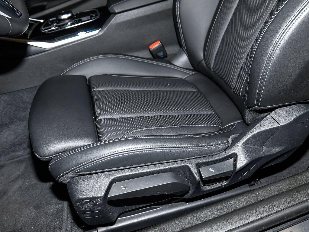 BMW 220 2024