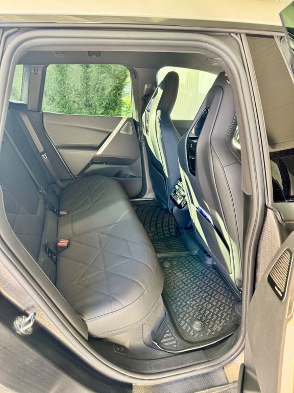 BMW iX 2023