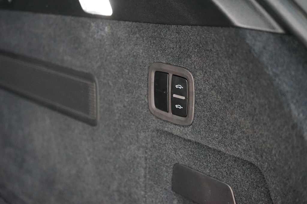 Porsche Cayenne 2024